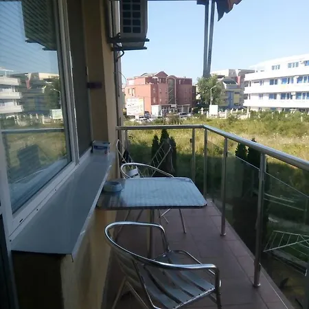 Private In Sunny House Family