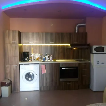 Private In Sunny House Family 아파트 *
